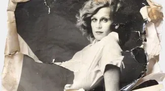 Affiche du film : Hélène Trésore Transnationale