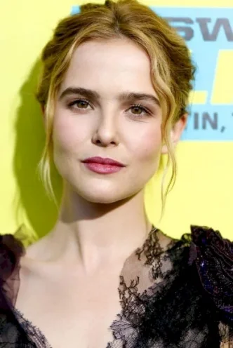 Zoey Deutch photo