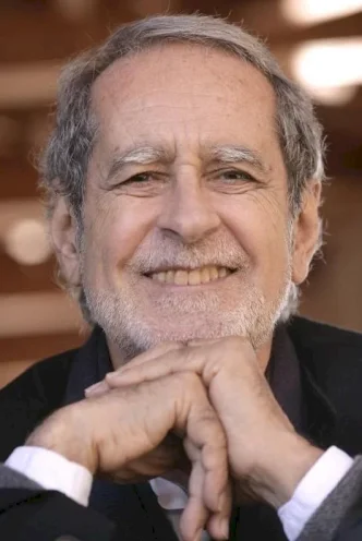 Edouard Molinaro photo