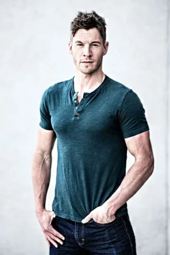 Chad Michael Collins photo