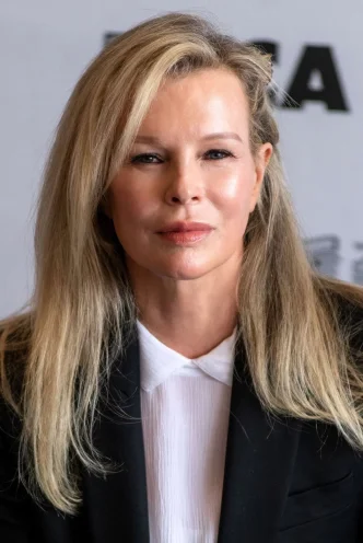 Kim Basinger photo
