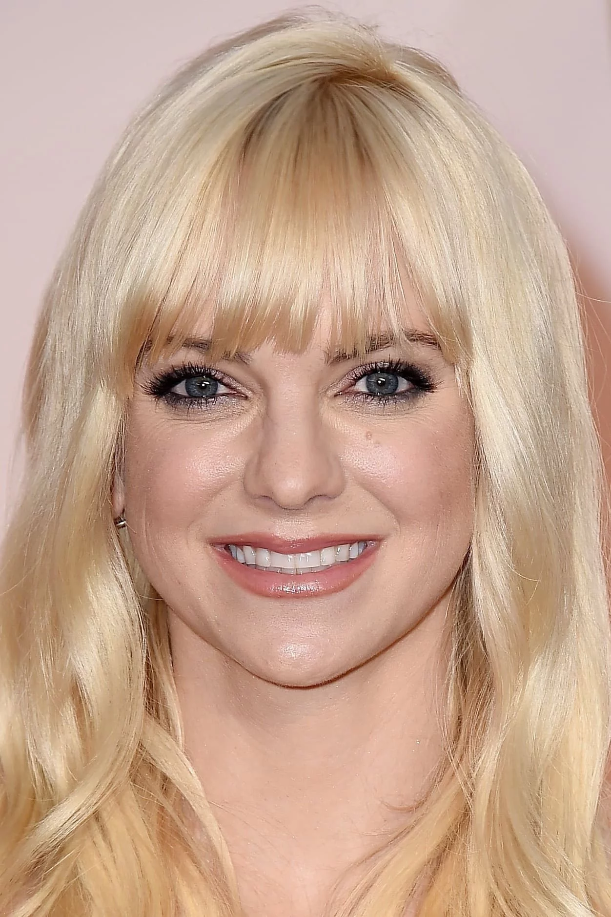 Anna  Faris